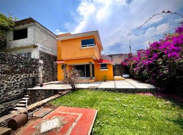 Casa de 2 habitaciones, Cuernavaca · Casa en Venta Ahuatepec