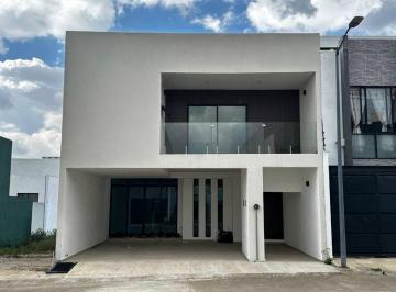 Casa de 4 habitaciones, Xalapa · Casa Nueva de 4 Habitaciones en Xalapa Zona Pedregal de Las Animas