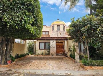 Casa de 4 habitaciones, Tlajomulco de Zúñiga · Casa en Venta Jardines de Santa Anita
