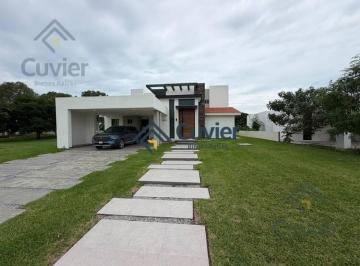 Casa · 3 Recámaras · 2 Estacionamientos · Cr2933 - Rr Casa en Renta, Fracc. Residencial Lagunas de Miralta