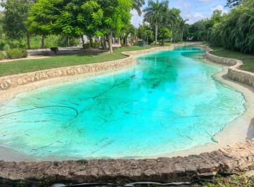Terreno / Lote , Mérida · En Venta Lote de 300 m² Frente Al Lago en Privada Altozano Cluster Rio