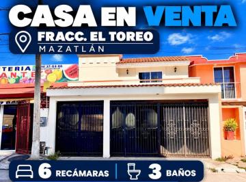 Casa de 6 habitaciones, Mazatlán · Casa en Venta en Mazatlan, Sinaloa (Fraccionamiento El Toreo)