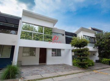 d7b7483931c38c67db65d8074ac2423ea8848a6e57112d25dd40c87d8f6401c0 · Casa en Renta en Santillana, Solares Residencial, Zapopan, Jalisco