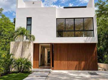 Casa de 4 habitaciones, Mérida · Casa en Venta con Piscina y Terraza| Cabo Norte, Mérida| 360 M&sup2;| 4 Recámaras