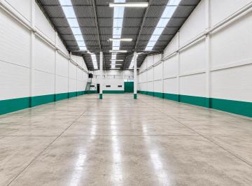Bodega comercial , Iztapalapa · Bodega con Excelente Ubicación, Uso de Suelo Industrial, Entrada Para Tráiler