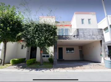 Casa de 3 habitaciones, Monterrey · Casa en Venta Privada La Herradura
