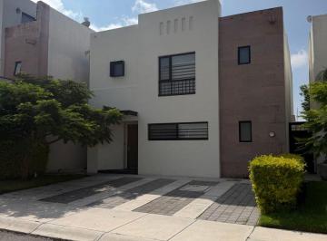 Casa en condominio de 4 habitaciones, Querétaro · Preciosa Casa en El Refugio
