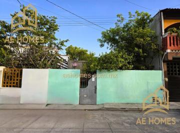 Casa · 83m² · 1 Recámara · 1 Estacionamiento · Casa en Venta en Cancun a Una Cuadra de Av Lopez Portillo