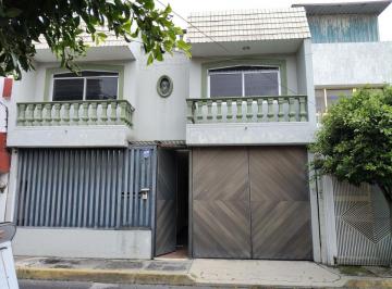 Casa de 4 habitaciones, Iztapalapa · Casa con Gran Potencial Para Ser El Hogar de Tus Sueños o Para Invertir