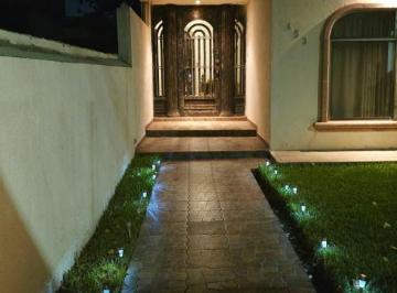 Casa de 3 habitaciones, Saltillo · Casa en Renta en Saltillo Al Norte en Fraccionamiento Valle de San Agustin