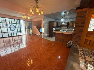 Casa de 4 habitaciones, Ecatepec de Morelos · Amplia Casa en Venta Muy Bien Distribuida en Jardines de Morelos