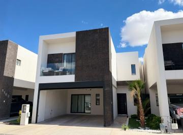 Casa de 3 habitaciones, Juárez · Casa en Venta Equipada, 3 Recámaras y Patio Fracc Privado Fco Villarreal y 4 Siglos Cd Juárez Chih