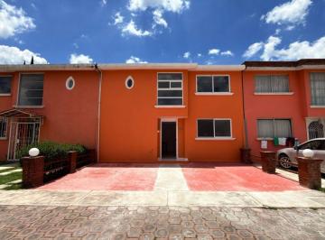 Casa en condominio de 3 habitaciones, Toluca · Se Renta Casa Recien Remodelada | Toluca Zona Sta Cruz Azcapotzaltongo, Cerca de Av Alfredo del Mazo