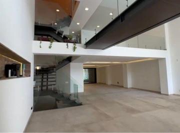 Casa · 735m² · 5 Recámaras · 8 Estacionamientos · Casa en Renta o Venta en San Ángel Súper Ubicada y Remodelada