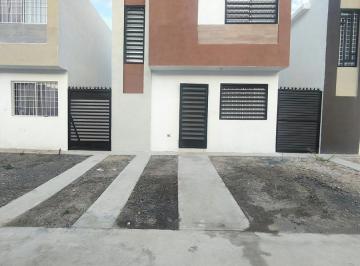 Casa · 72m² · 2 Recámaras · 1 Estacionamiento · Renta Casa Nueva Amueblada en Fraccionamiento Joya de Pilares en Salinas Victoria - 2 Recámaras