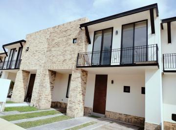N/A · Casa en Renta en Puerta de Piedra Corregidora