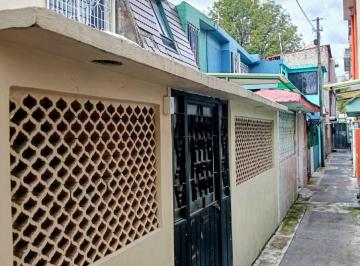 Casa de 3 habitaciones, Tlalnepantla de Baz · Casa Sola en Los Reyes Ixtacala, Tlalnepantla de Baz.