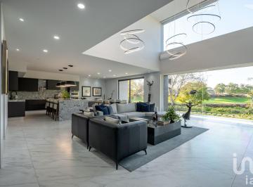 Casa · 750m² · 3 Recámaras · 8 Estacionamientos · Residencia Frente Al Hoyo 4 en Las Lomas Golf y Hábitat, Zapopan, Jal.