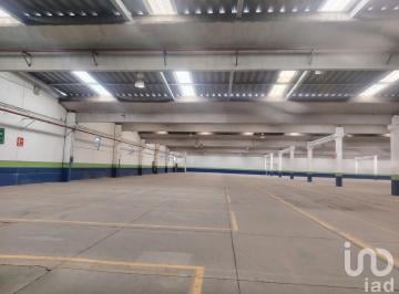 Bodega comercial · 9193m² · 20 Recámaras · 10 Estacionamientos · Renta de Bodega Barrientos Tlalnepantla