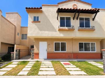 Casa en condominio · 107m² · 3 Recámaras · 2 Estacionamientos · Casa en Condominio Evora Real de Madeira Pachuca, Hidalgo