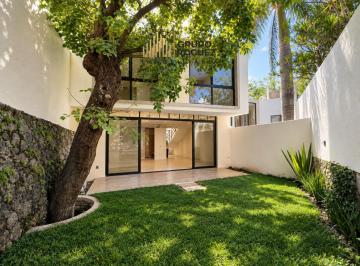 Casa · 206m² · 4 Recámaras · Casa - Lomas del Mirador
