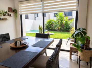 Casa de 2 habitaciones, Conkal · Casa en Venta en Conkal, Mérida | Cumbres de Novonorte | Piscina Privada