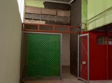 Bodega comercial , Iztapalapa · Bodega 300 m² con Espacios Para Oficinas o Almacenaje Col. Granjas Esmeralda, Uso