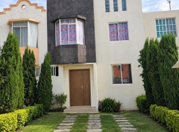 Casa de 4 habitaciones, Cuautitlán Izcalli · Venta de Casa de 4 Recamaras con Terraza y Balcon en Autitlan Izcalli