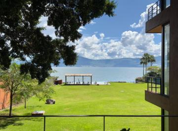 Departamento de 3 habitaciones, Chapala · Departamento a Pie de Lago en Venta, de Lujo con 3 Habitaciones!