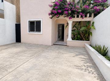 Casa de 3 habitaciones, Mérida · Casa en Venta en Vista Alegre Norte | Nvot |