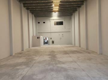 Bodega comercial , Veracruz · Bodega con Oficinas y Local Comercial en Rentalas Amapolas | Carretera Federal Veracruz–xalapa
