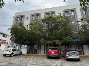 Local comercial , Guadalajara · Local U Oficina en Renta de 50 m² Planta Baja
