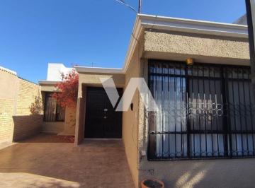 ecc37667663e1c6eed89f9fea4eced0f5cafd8f21ef0c49e354934a4f863bd6b · Casa 1 Planta, 1 Baño, Colonia República