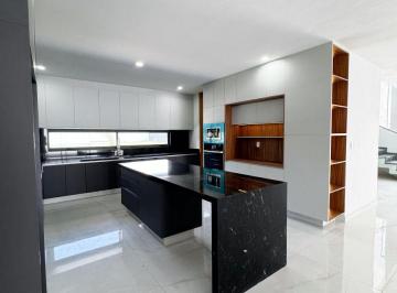 Casa de 4 habitaciones, Zapopan · Casa en Preventa en Puerta Las en Preventa Lomas