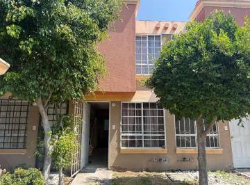 Casa en condominio de 2 habitaciones, Tecámac · Casa en Venta en Los Héroes Tecámac, Bosques