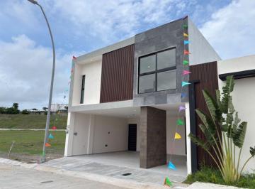Casa de 3 habitaciones, Alvarado · Casa en Venta en Alvarado, Veracruz