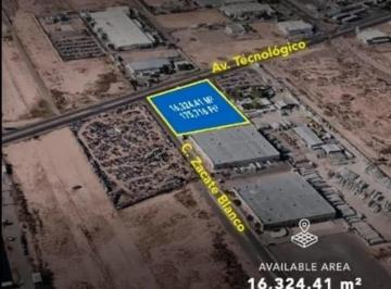 Terreno / Lote , Chihuahua · Atencion Transportistas, Yonkeros, Gran Terreno en Renta Sobre Panamericana.