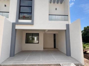 Casa de 3 habitaciones, Tuxtla Gutiérrez · Se Venden 2 Casa en Fraccionamiento 3 Marias y Los Arroyo. Zona Norte Pte.