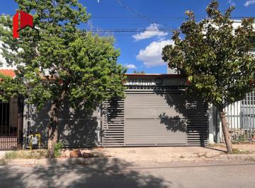 Casa de 2 habitaciones, Chihuahua · Casa en Venta, Fracc. Paseos de Chihuahua I, Chihuahua, Chih.