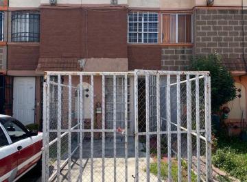 Casa de 3 habitaciones, Tultitlán · ¡Casa en Venta en Fraccionamiento Agaves!