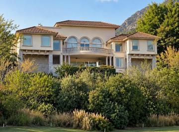 Casa de 3 habitaciones, Santiago · Casa de 1225 m² con 3 Recámaras en Renta en Las Misiones