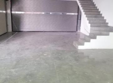 Bodega comercial · 216m² · 5 Estacionamientos · Bodega Comercial Nueva, Lista Para Ingresar