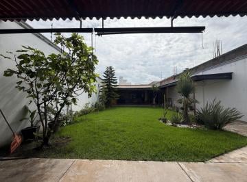 Casa · 260m² · 3 Recámaras · 3 Estacionamientos · Renta de Casa en San Pedro Cholula