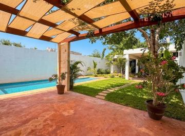 Casa · 461m² · 3 Recámaras · 4 Estacionamientos · Casa en Venta o Renta en Dzitya