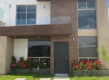 Casa de 3 habitaciones, Mineral de la Reforma · Casa con 3 Recámaras en Venta