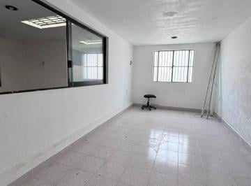 Casa de 3 habitaciones, Campeche · Casa en Renta en Excelente Zona Ubicada en El Centro de La Ciudad de Campeche, Cerca del Malecon