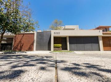 Casa de 4 habitaciones, Zapopan · Venta de Casa en Fraccionamiento Jardines Vallarta en Zapopan en Jalisco