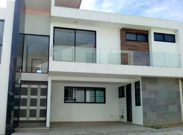 Casa de 2 habitaciones, San Andrés Cholula · Casa en Venta Oportunidad de Inversión en Angelópolis, Puebla, Pue. La Mejor Zona Para Poder Vivir!