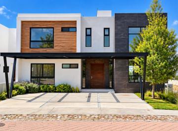 Casa de 4 habitaciones, Querétaro · Residencia Exclusiva en Venta con Terraza y Jardín - La Visita Residencial