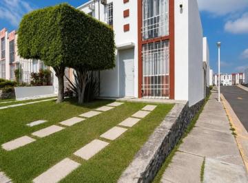 Casa en condominio de 3 habitaciones, Querétaro · Casa Cerca de La Uteq